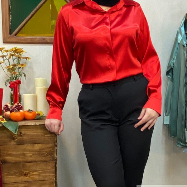 شومیز زنانه جنس ساتن رنگ قرمز